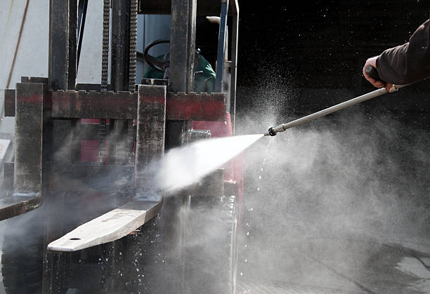 Playground Equipment Cleaning in Dunedin, FL